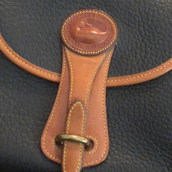 Dooney & Bourke small shoulder bag - Picture 7 of 11
